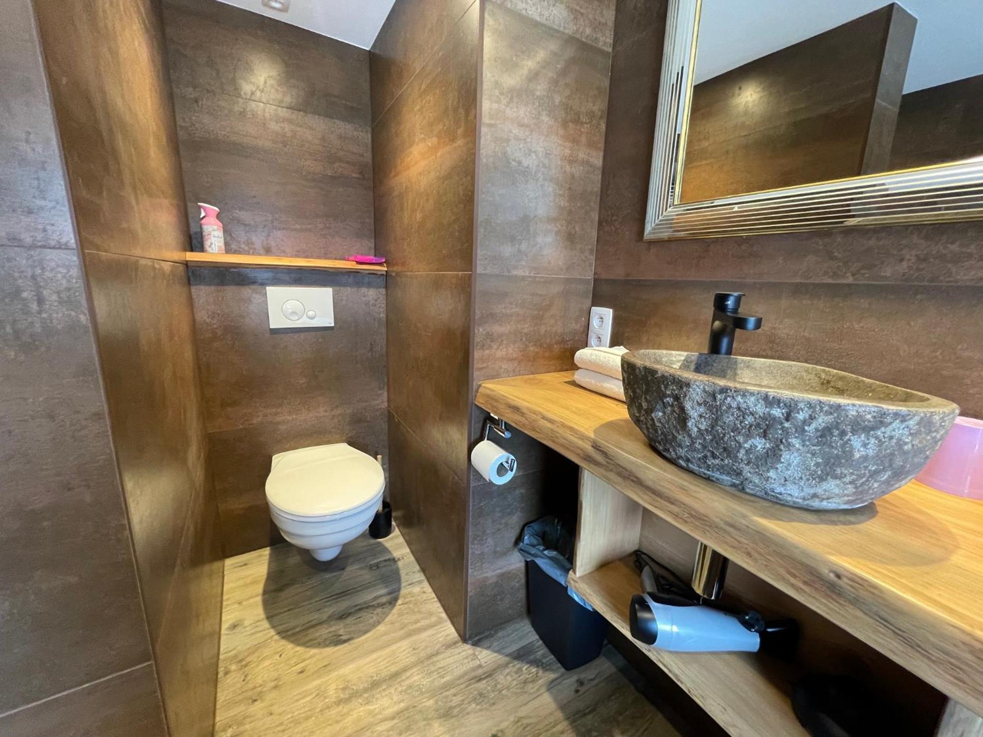 Les Chambres De Laurette 斯帕 外观 照片